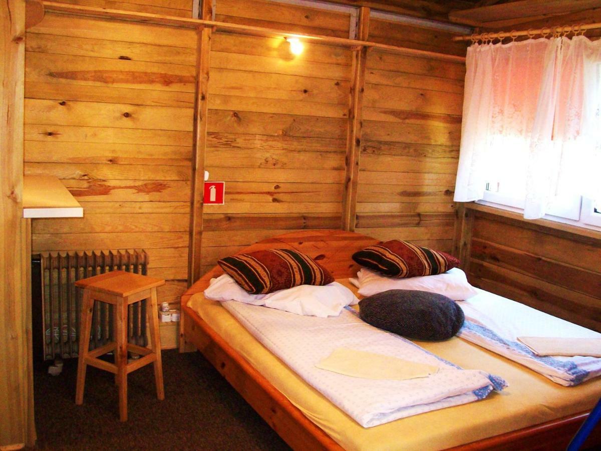 Osrodek Wypoczynkowy Oaza Hotel Kuznica Zbaska Екстериор снимка