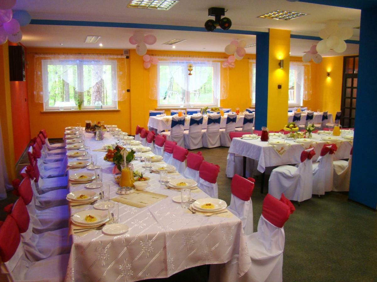 Osrodek Wypoczynkowy Oaza Hotel Kuznica Zbaska Екстериор снимка